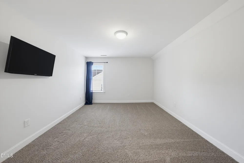 2821 Oxford Bluff Drive Wake Forest, NC 27587
