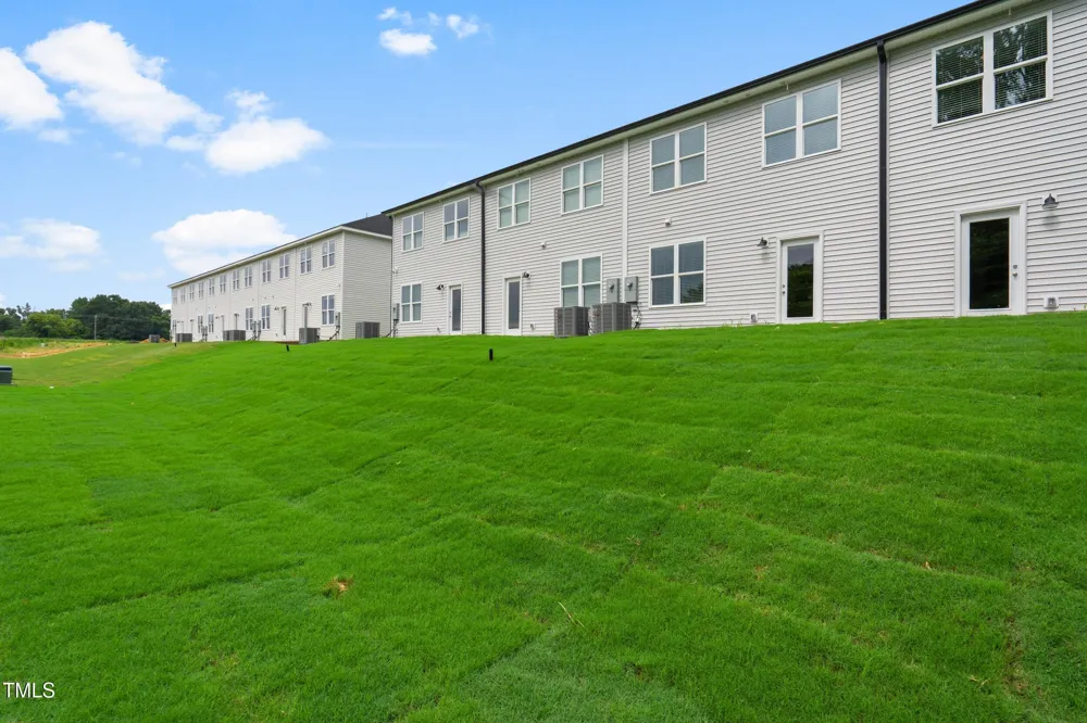 332 W Saltgrass Lane Smithfield, NC 27577