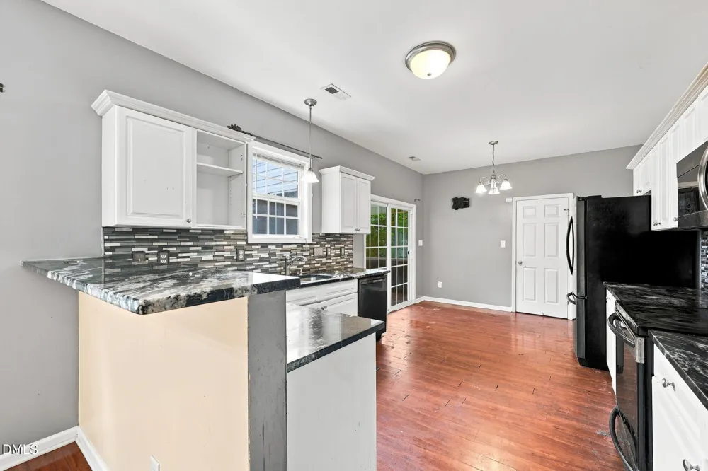 30 Hunters Way Angier, NC 27501