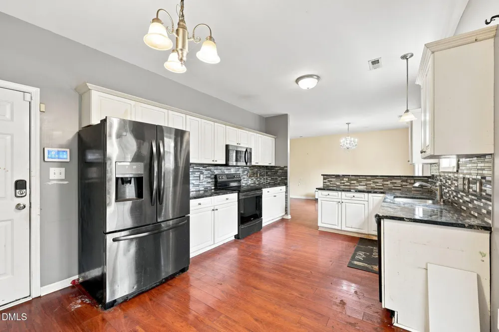 30 Hunters Way Angier, NC 27501