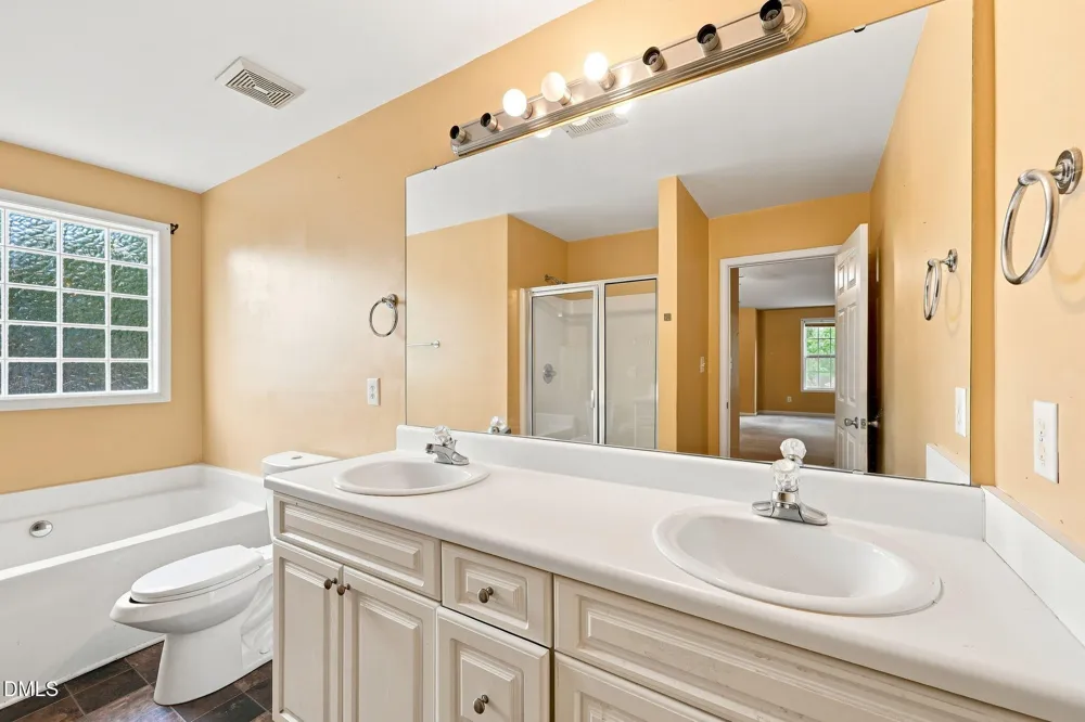 30 Hunters Way Angier, NC 27501