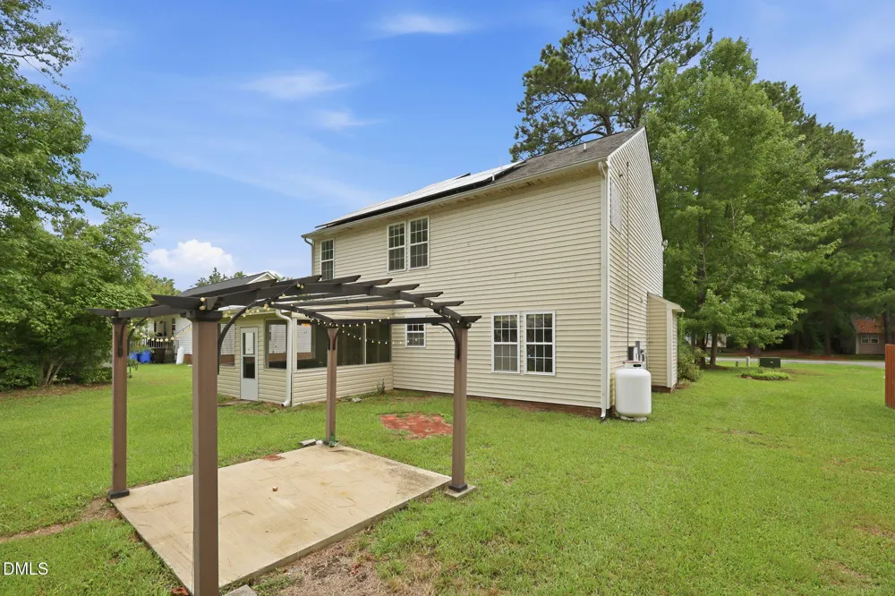30 Hunters Way Angier, NC 27501