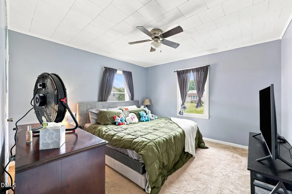 1208 Wallace Street Burlington, NC 27217