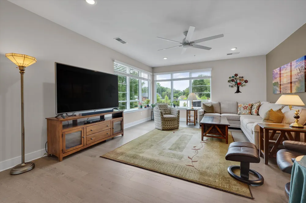 105 Chatham Walk Lane #207 Cary, NC 27511