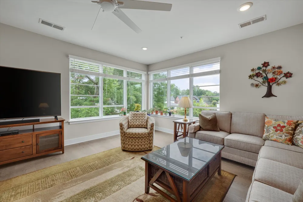 105 Chatham Walk Lane #207 Cary, NC 27511