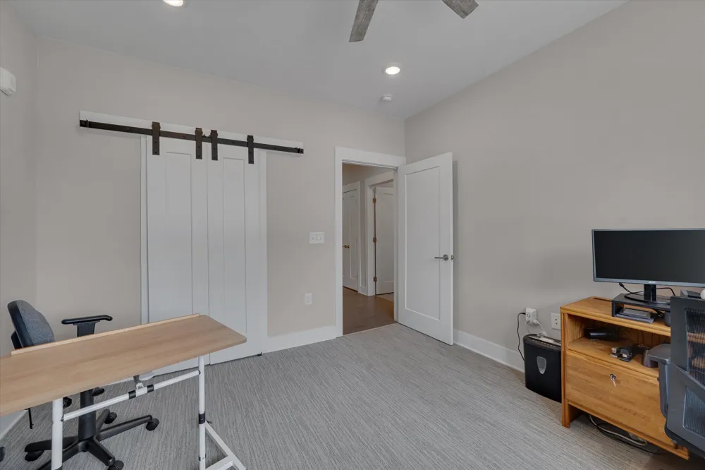105 Chatham Walk Lane #207 Cary, NC 27511