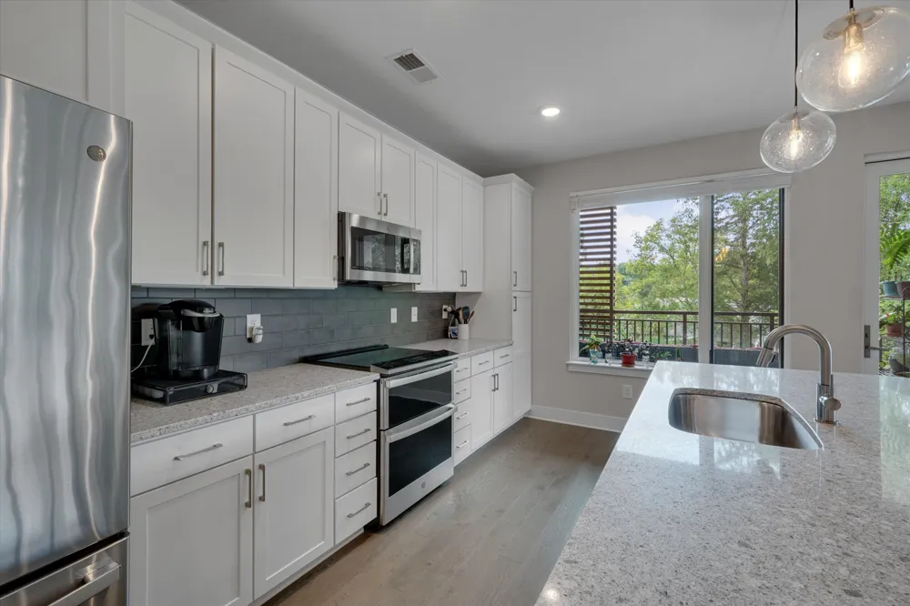 105 Chatham Walk Lane #207 Cary, NC 27511