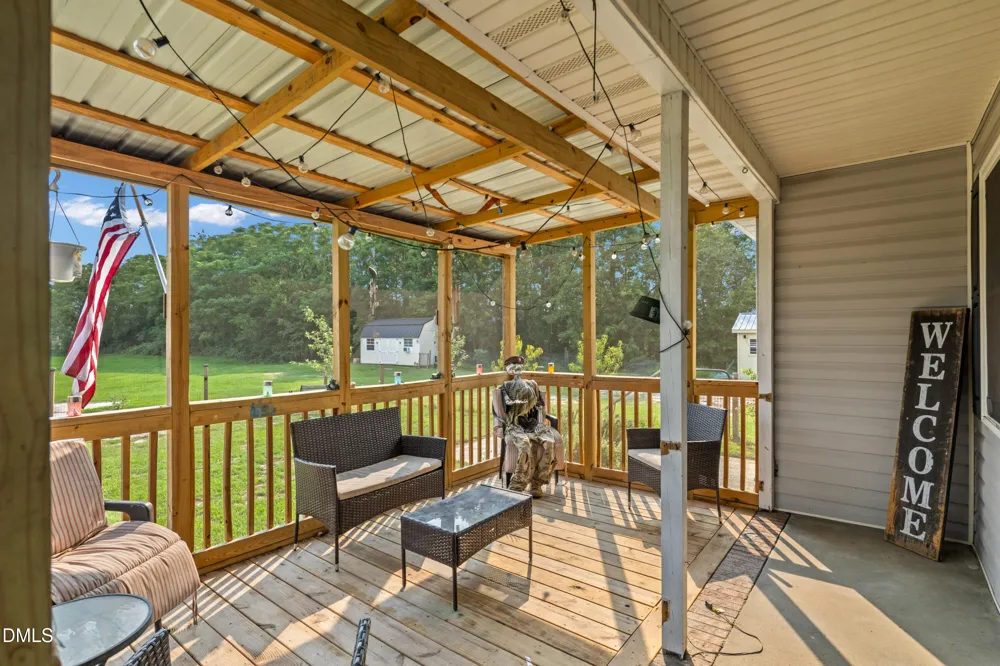 1435 Old Mintz Highway Roseboro, NC 28382