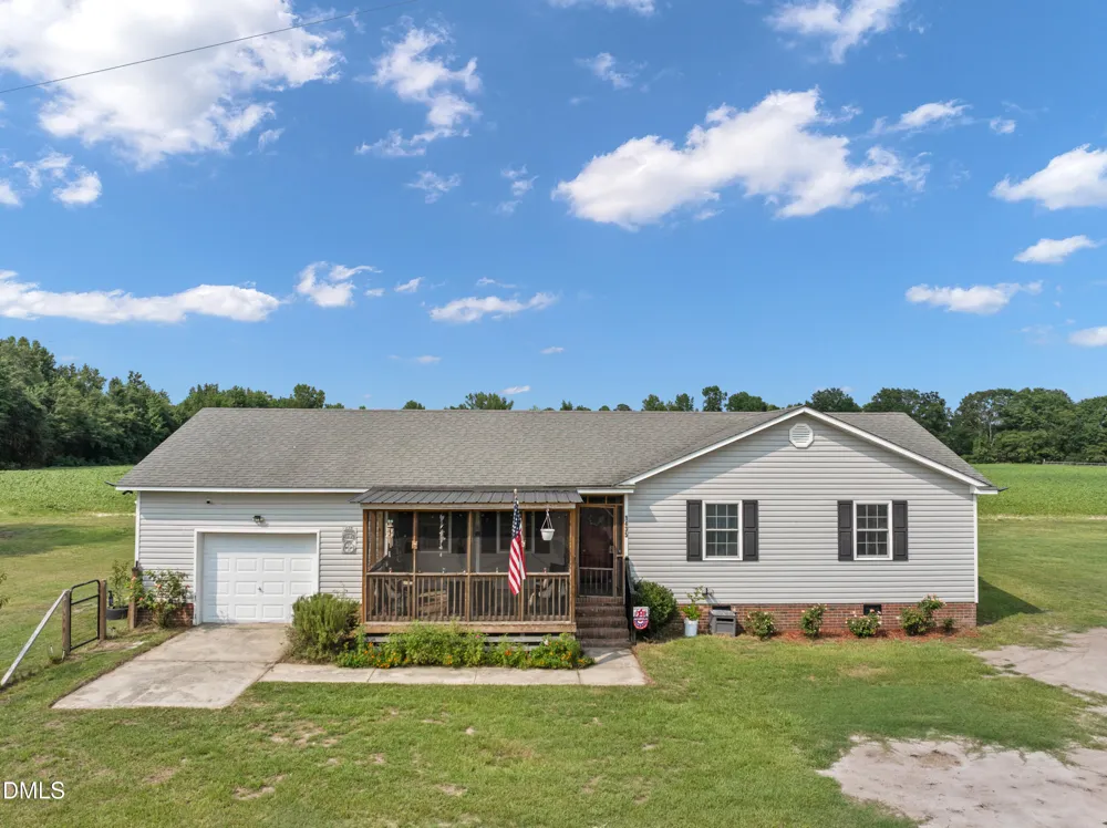 1435 Old Mintz Highway Roseboro, NC 28382