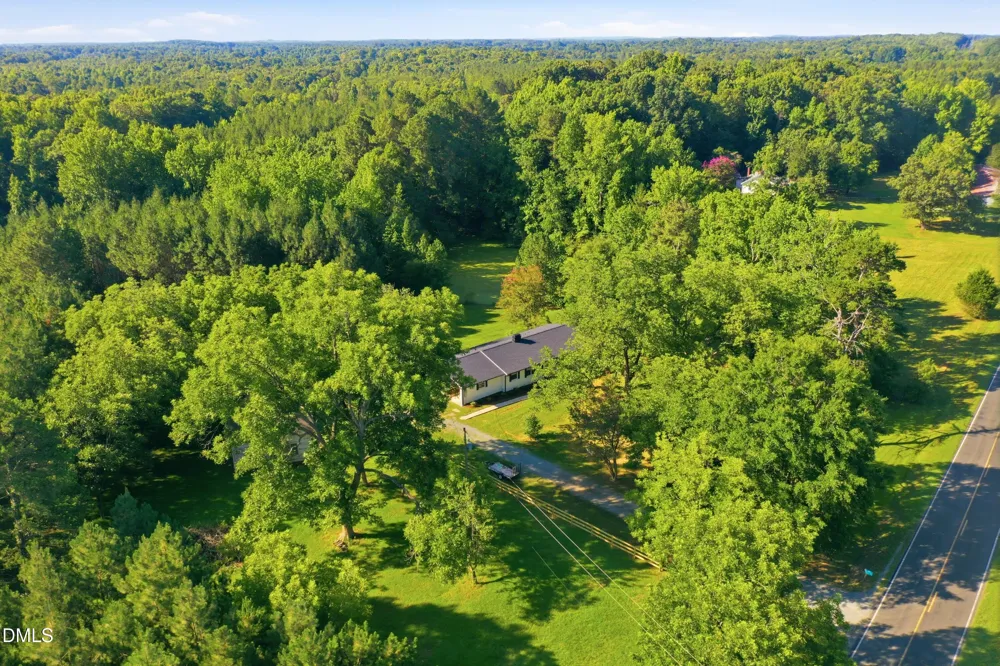 7962 Sylvan Road Liberty, NC 27298