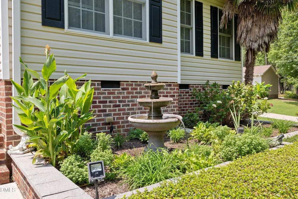 15 Winter Woods Drive Louisburg, NC 27549
