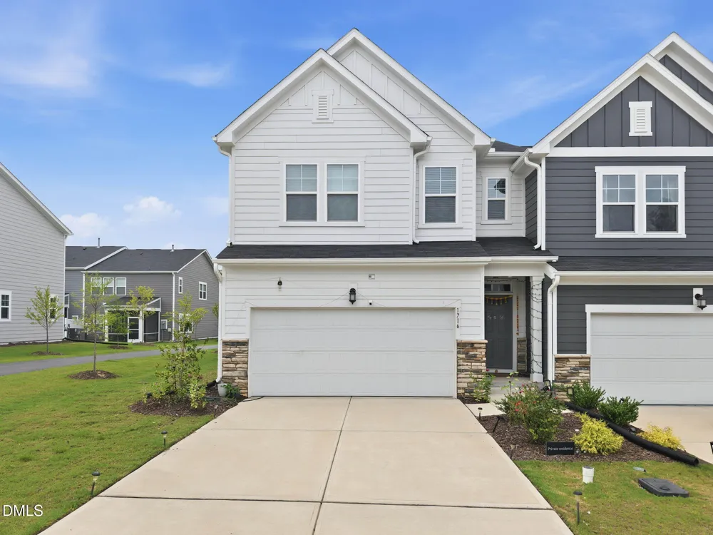 1716 Barrett Run Trail Apex, NC 27502