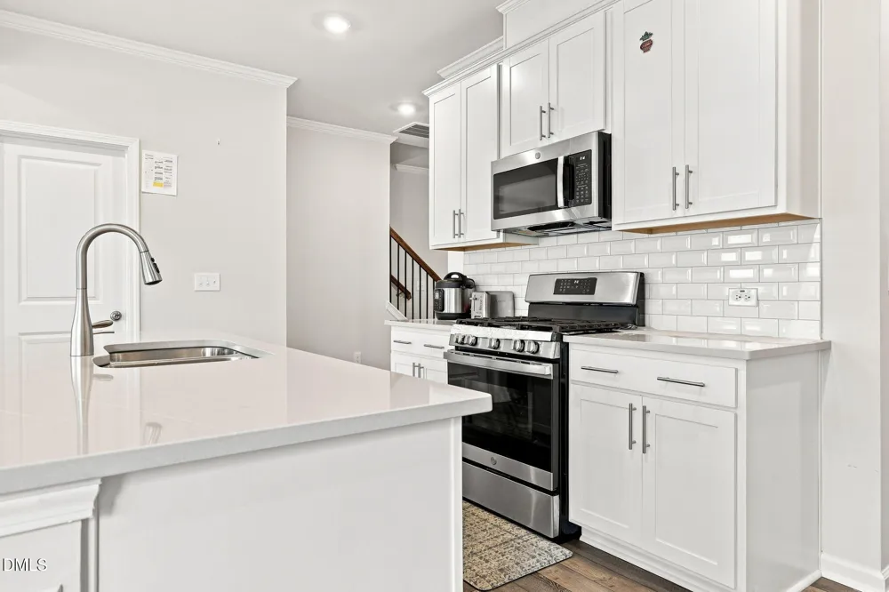 1716 Barrett Run Trail Apex, NC 27502
