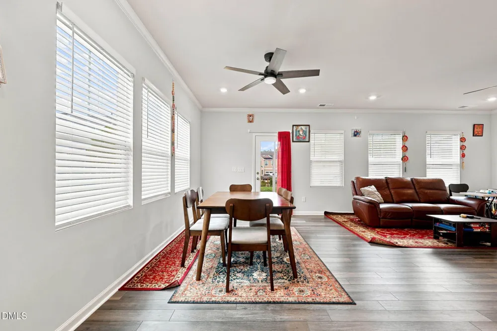 1716 Barrett Run Trail Apex, NC 27502