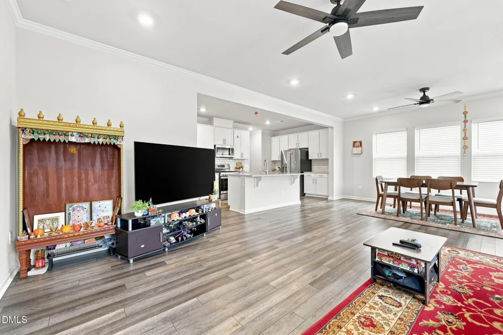 1716 Barrett Run Trail Apex, NC 27502