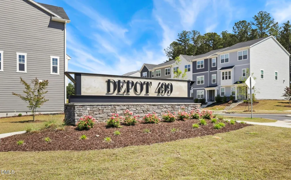 1716 Barrett Run Trail Apex, NC 27502