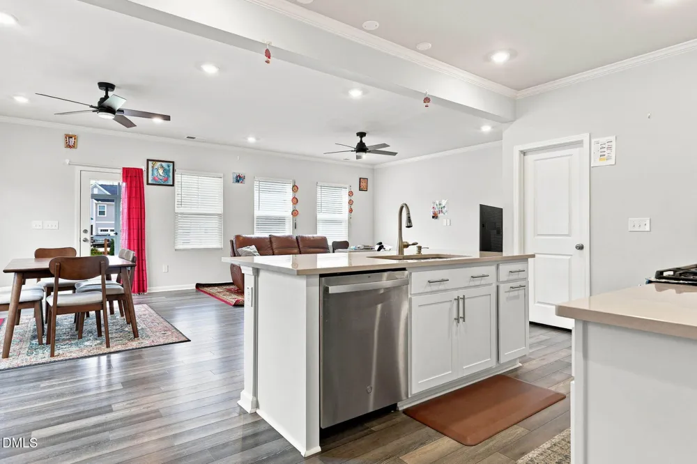 1716 Barrett Run Trail Apex, NC 27502