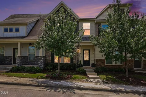 1006 Tranquil Creek Way
