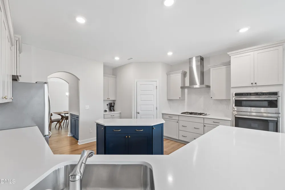 1012 Whispering Creek Court Knightdale, NC 27545