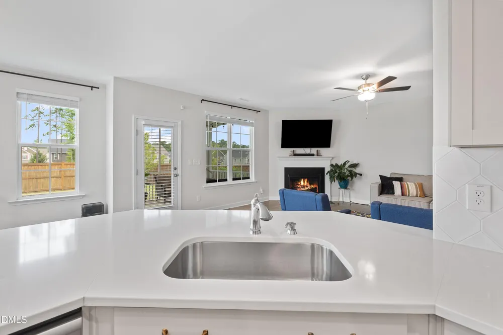 1012 Whispering Creek Court Knightdale, NC 27545