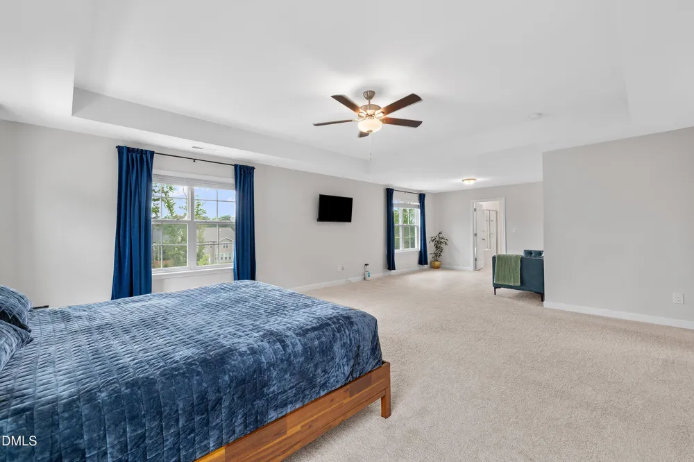 1012 Whispering Creek Court Knightdale, NC 27545