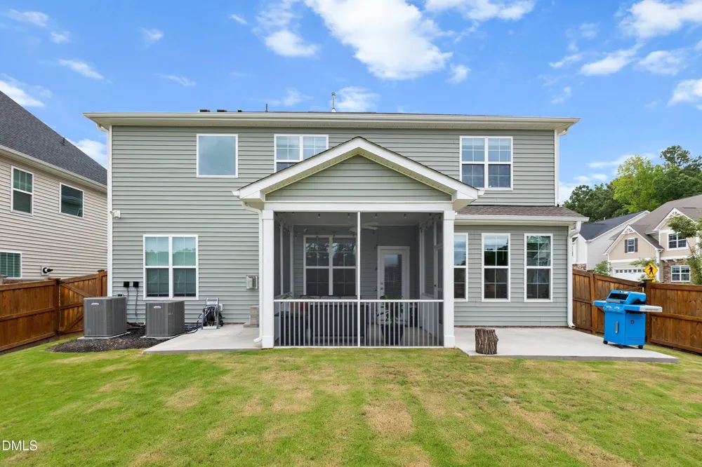 1012 Whispering Creek Court Knightdale, NC 27545