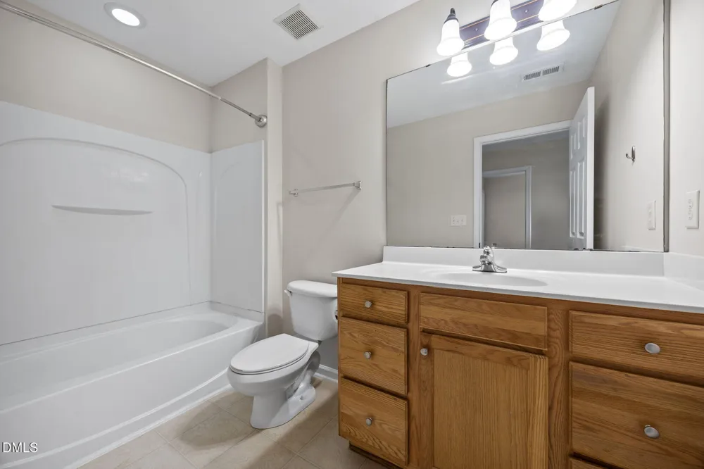 1327 Legacy Greene Avenue Wake Forest, NC 27587