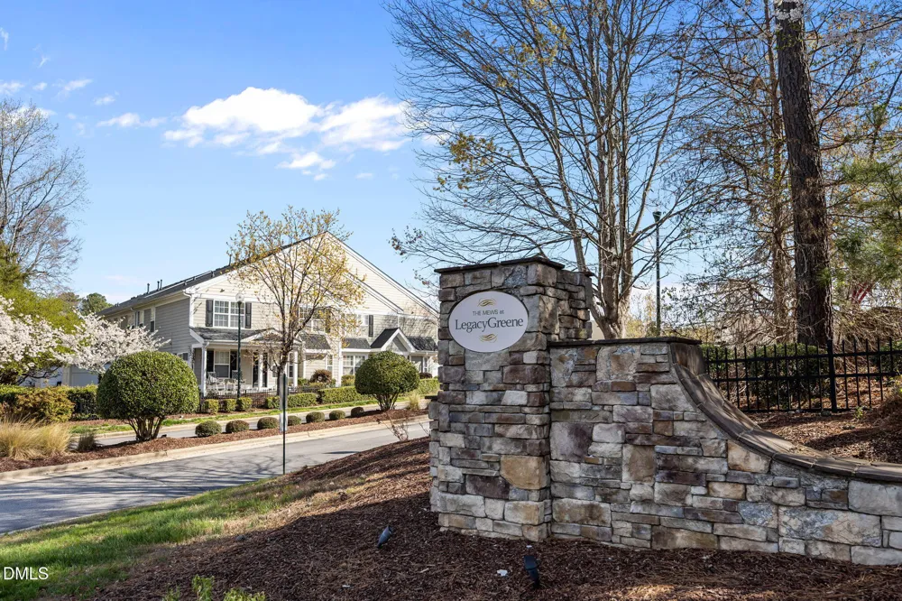 1327 Legacy Greene Avenue Wake Forest, NC 27587
