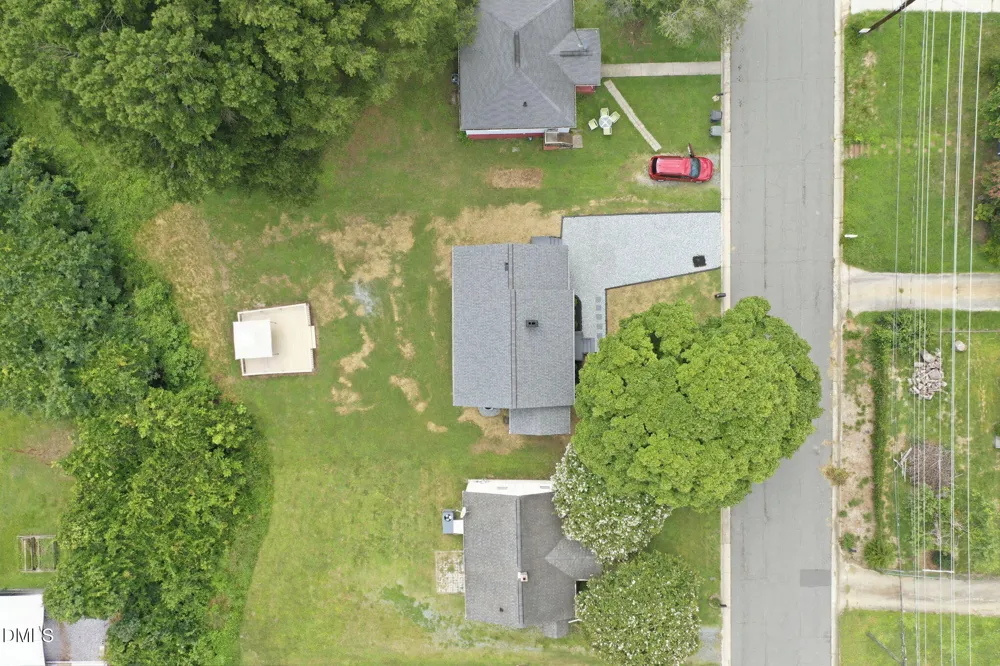 402 W Gilbreath Street Graham, NC 27253