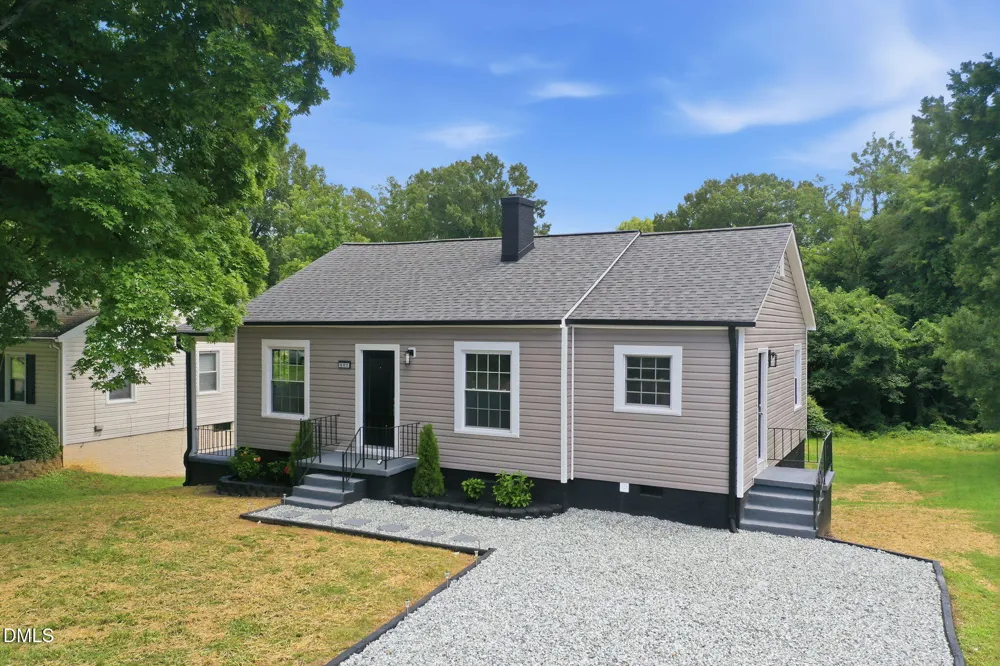 402 W Gilbreath Street Graham, NC 27253