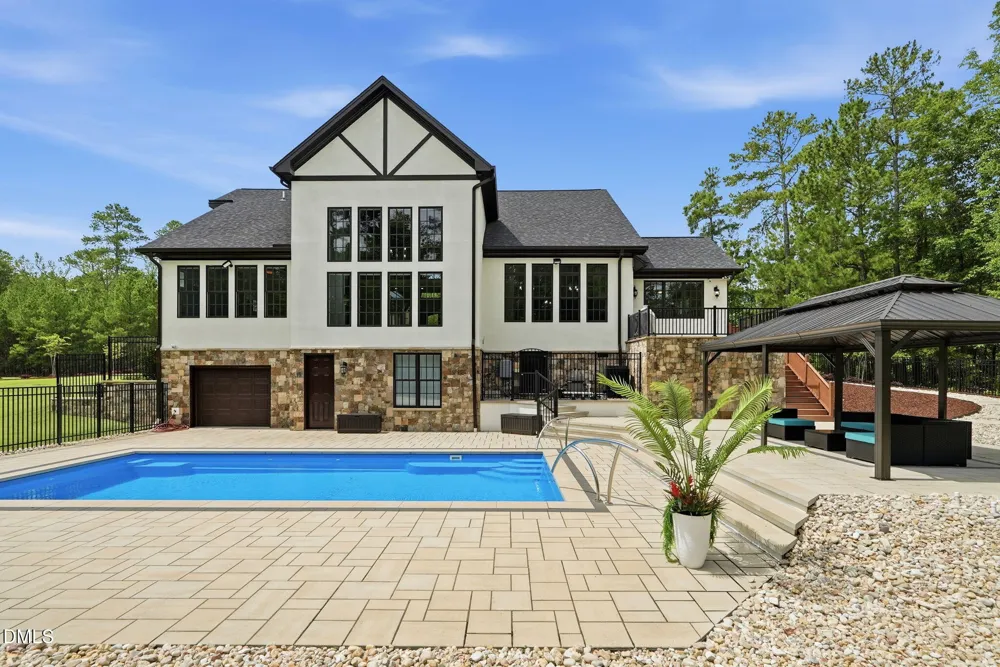 222 American Court Apex, NC 27523