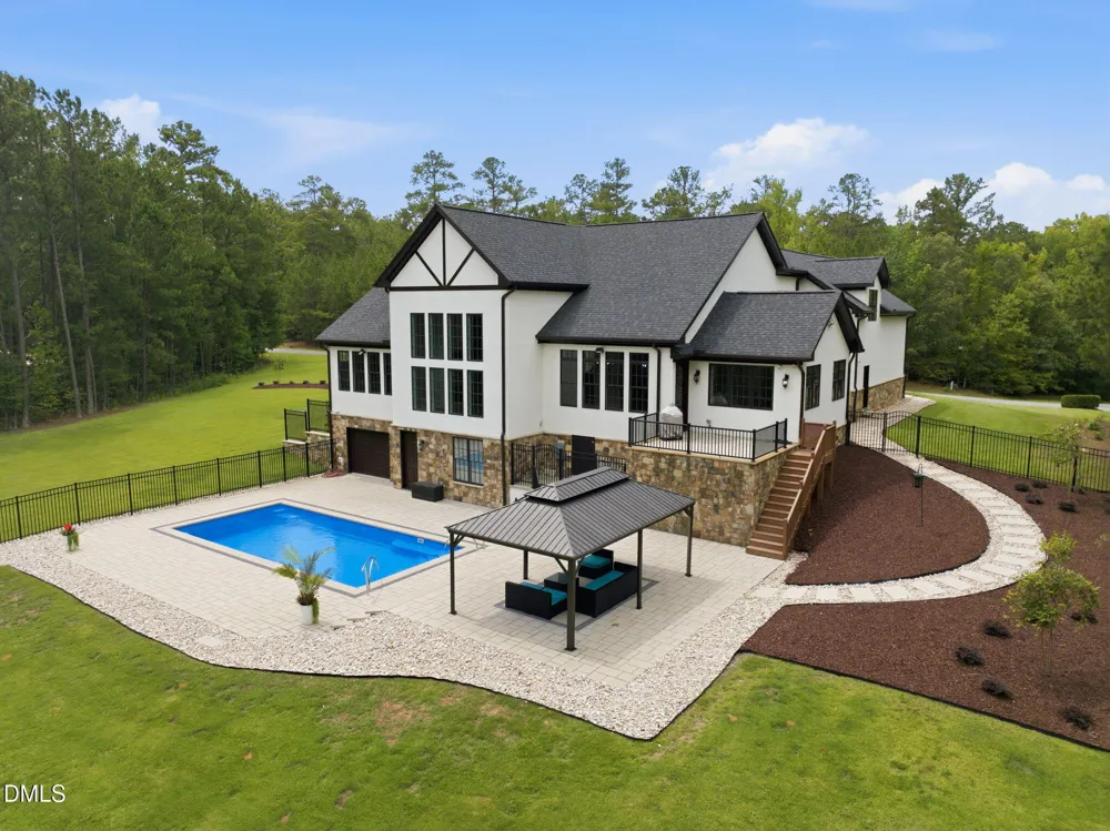 222 American Court Apex, NC 27523