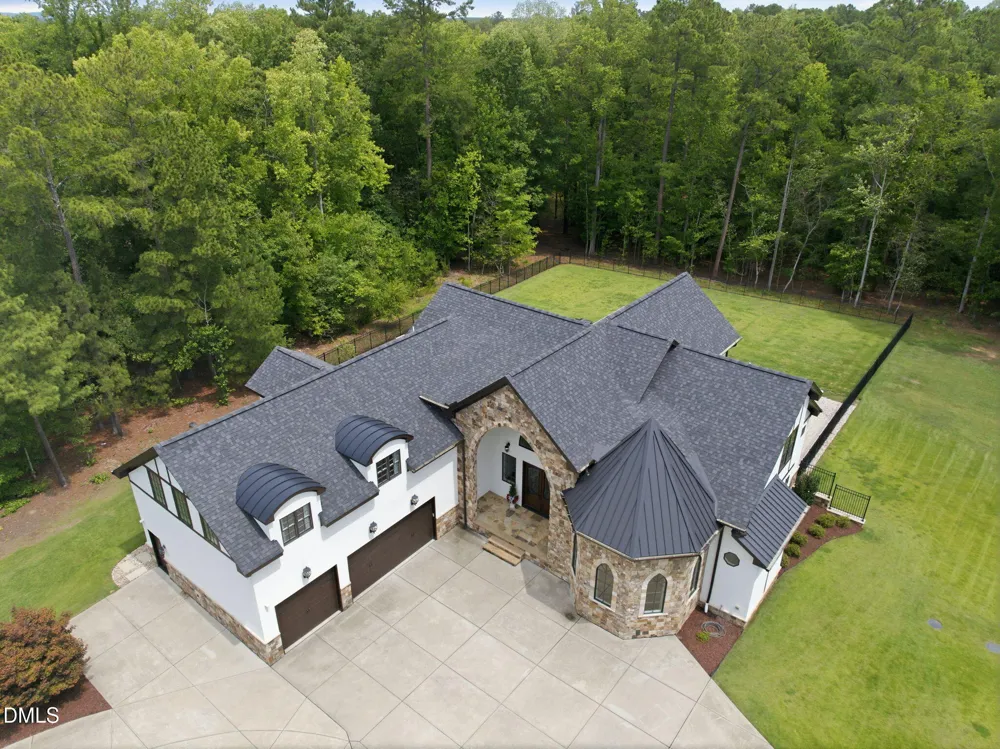 222 American Court Apex, NC 27523