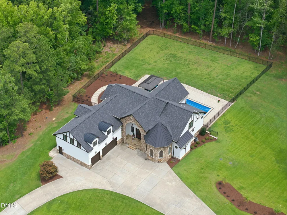 222 American Court Apex, NC 27523