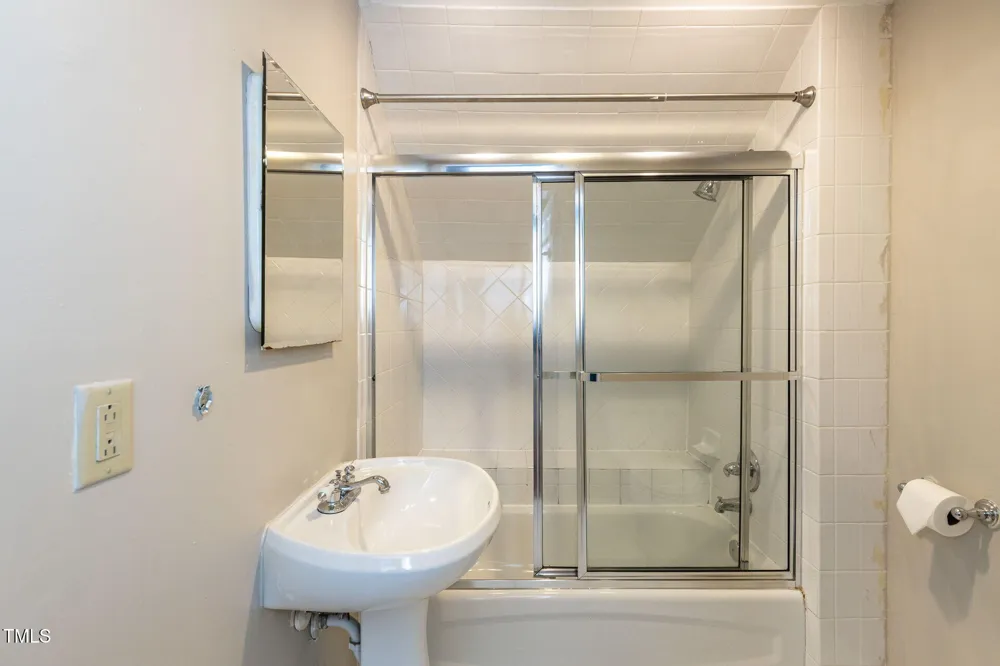 501 Queensferry Road Cary, NC 27511