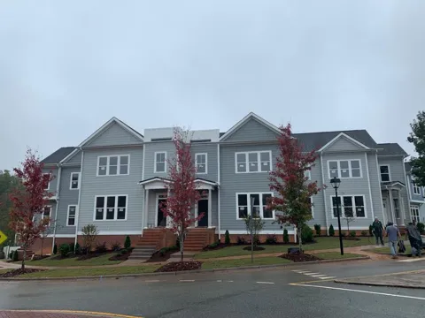 100 Camellia Street