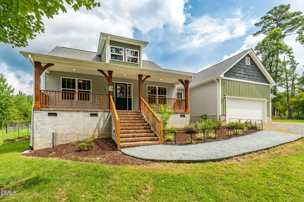 387 Hanks Chapel Road Pittsboro, NC 27312