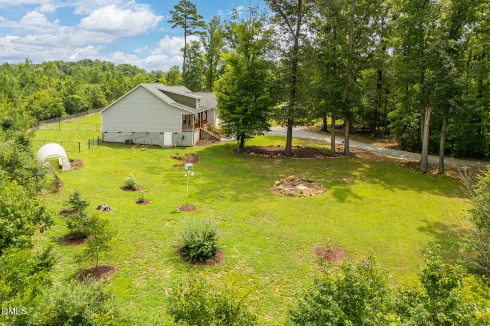 387 Hanks Chapel Road Pittsboro, NC 27312