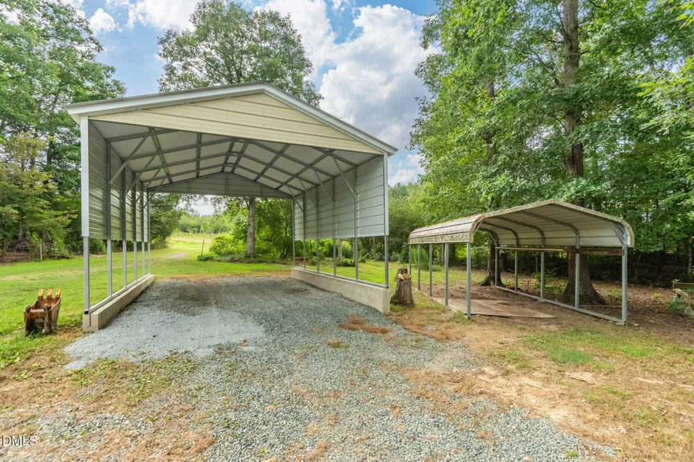 387 Hanks Chapel Road Pittsboro, NC 27312