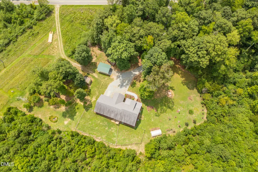 387 Hanks Chapel Road Pittsboro, NC 27312