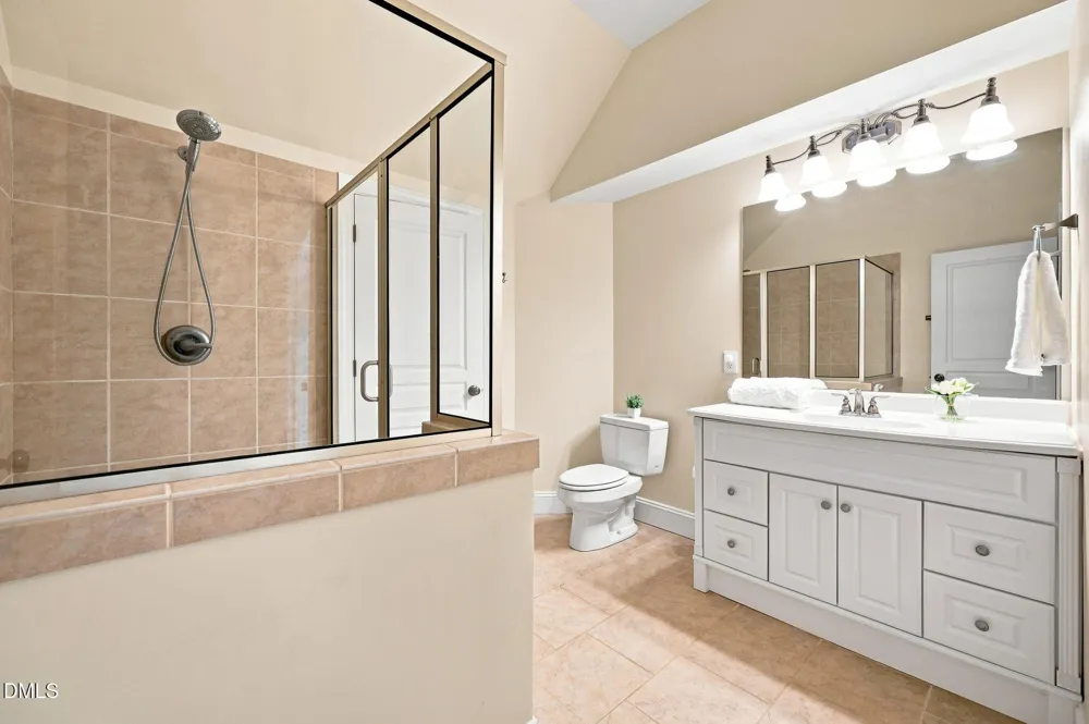 1817 Old College Circle Wake Forest, NC 27587