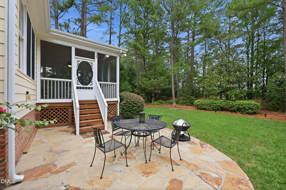 1817 Old College Circle Wake Forest, NC 27587