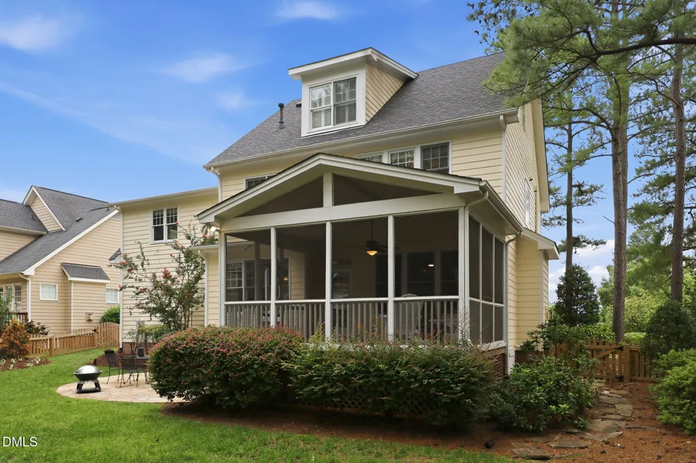 1817 Old College Circle Wake Forest, NC 27587