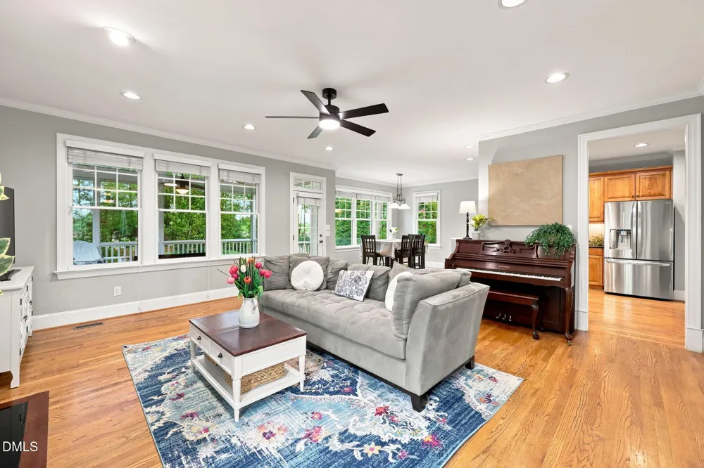 1817 Old College Circle Wake Forest, NC 27587