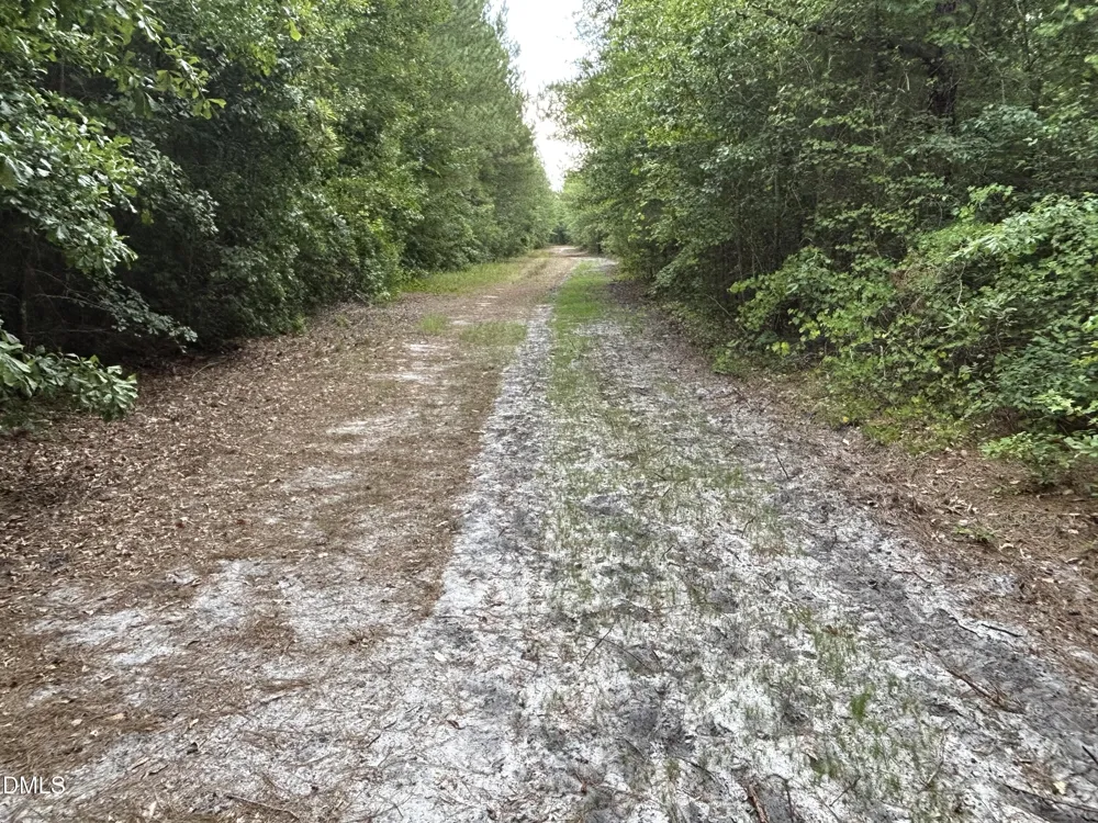 0000 Autrytown Road Elizabethtown, NC 28337