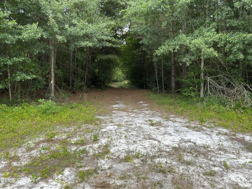 0000 Autrytown Road Elizabethtown, NC 28337