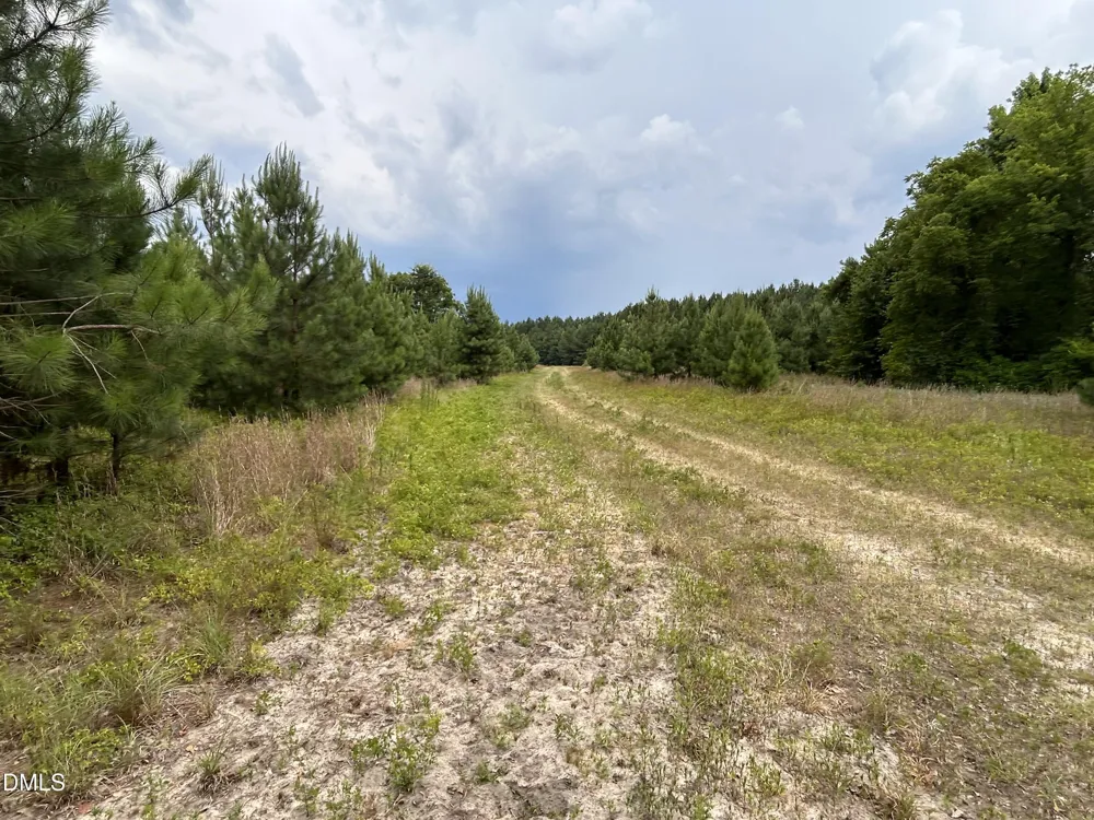 0000 Autrytown Road Elizabethtown, NC 28337