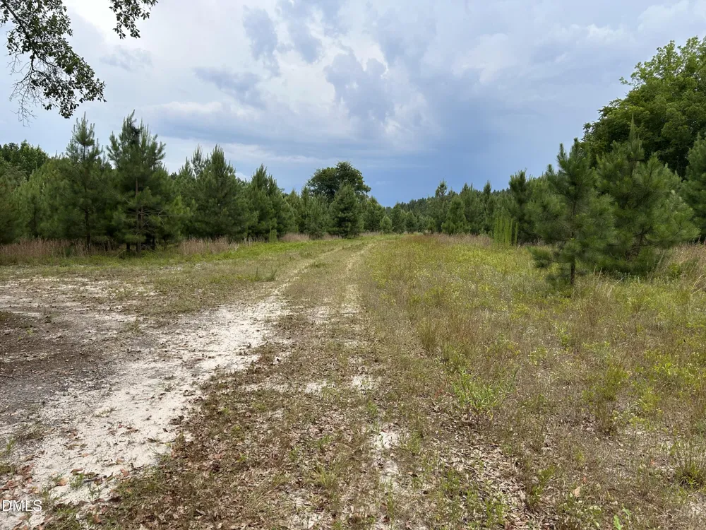 0000 Autrytown Road Elizabethtown, NC 28337