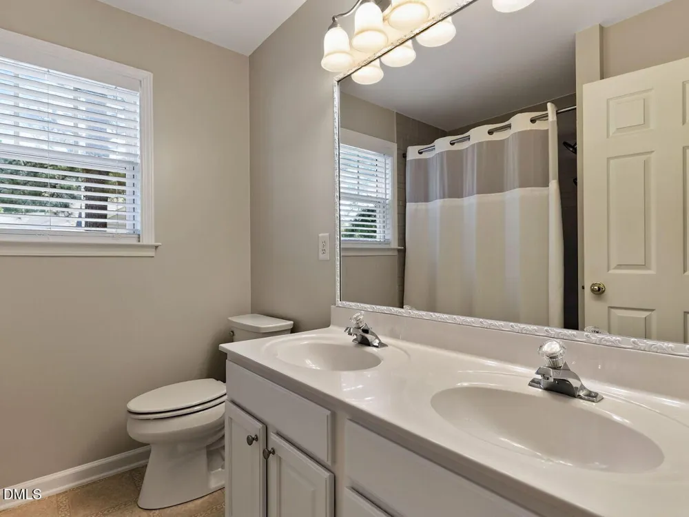 3220 Orchestra Court Apex, NC 27539