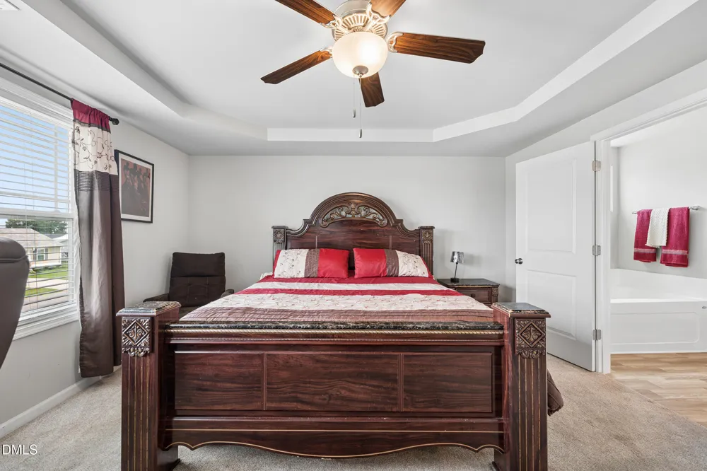 75 Falling Leaf Lane Benson, NC 27504